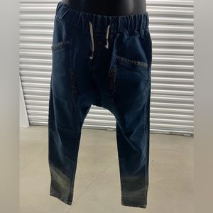 Very stylish men's jeans very comfortable